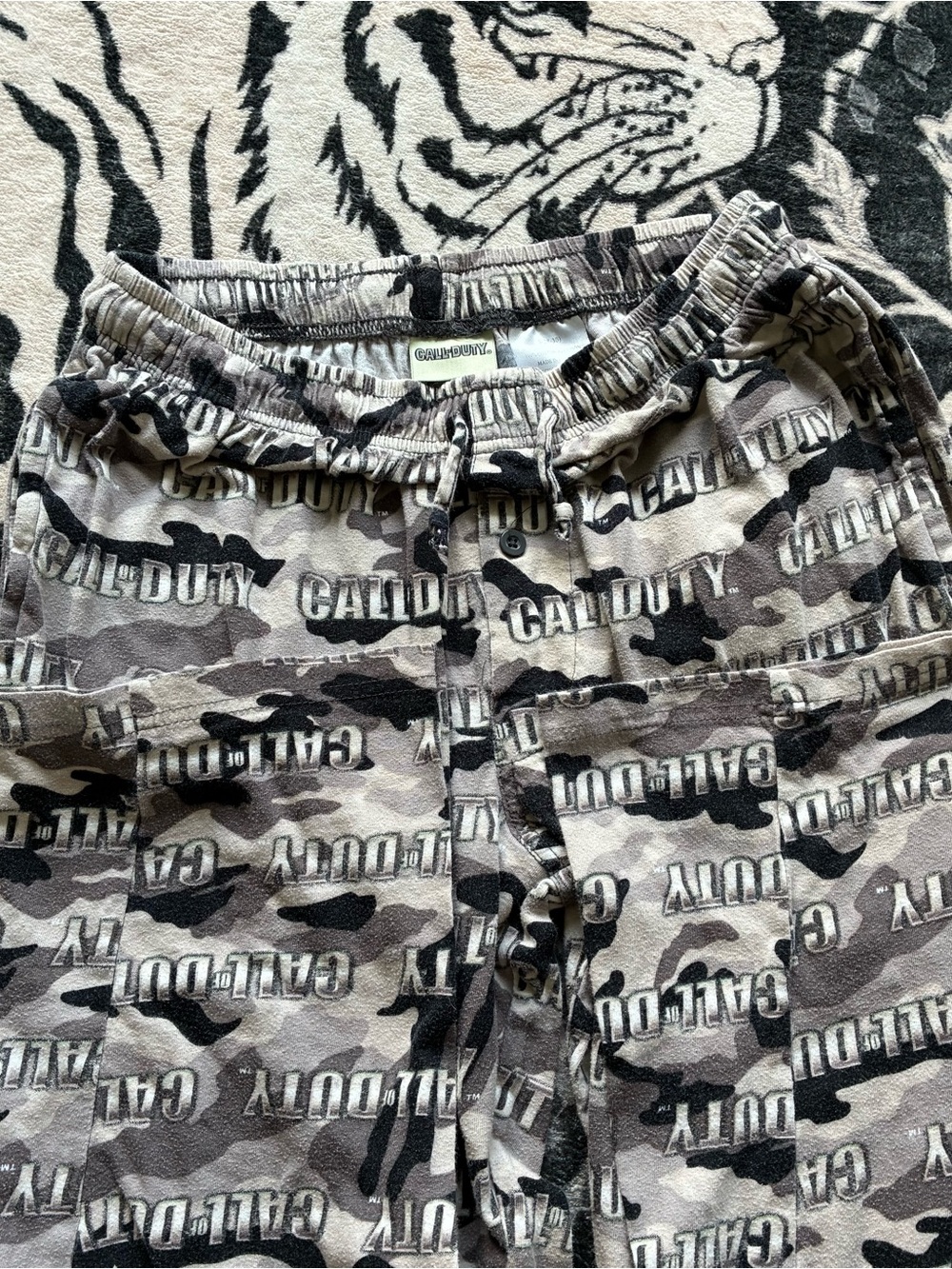 002 - VINTAGE 00s CALL OF DUTY Y2K  VIDEO GAME PROMO PAJAMA PANTS
